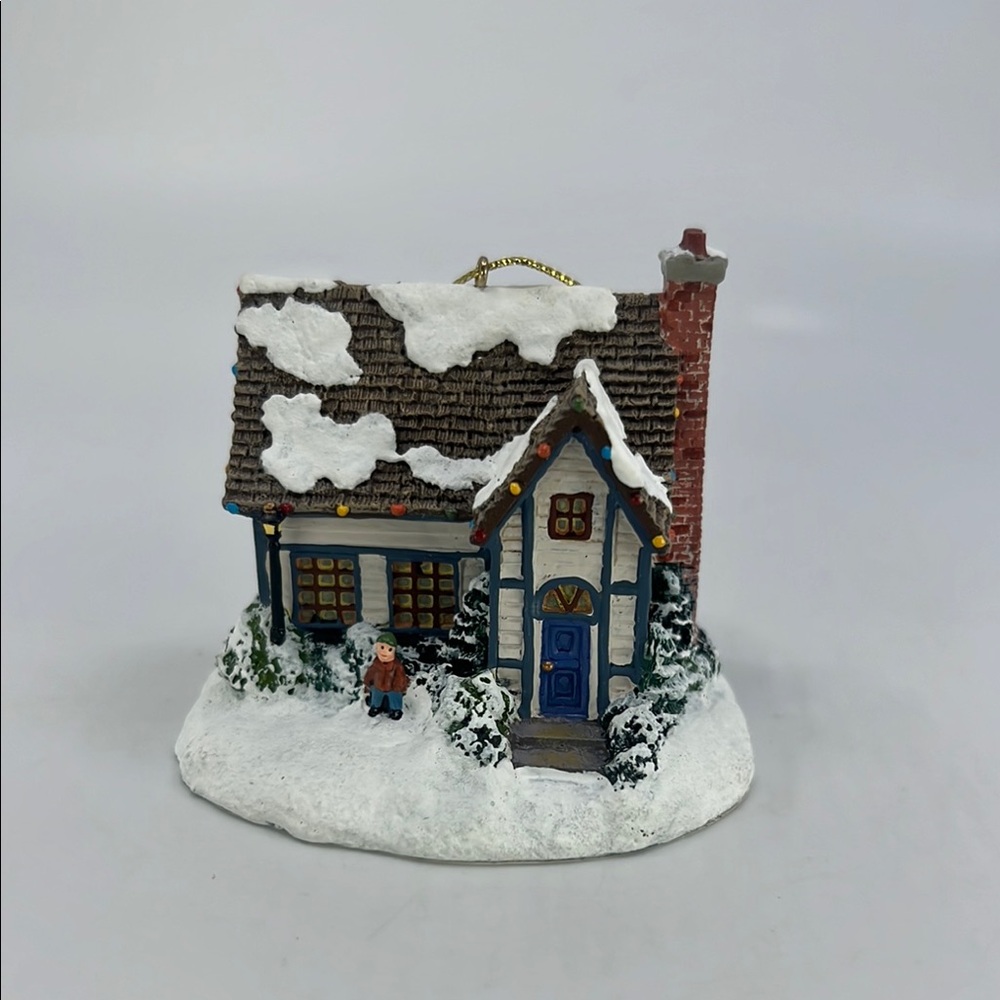 Thomas Kinkade 2002 Tranquil Evening Illuminated Ornament Collection